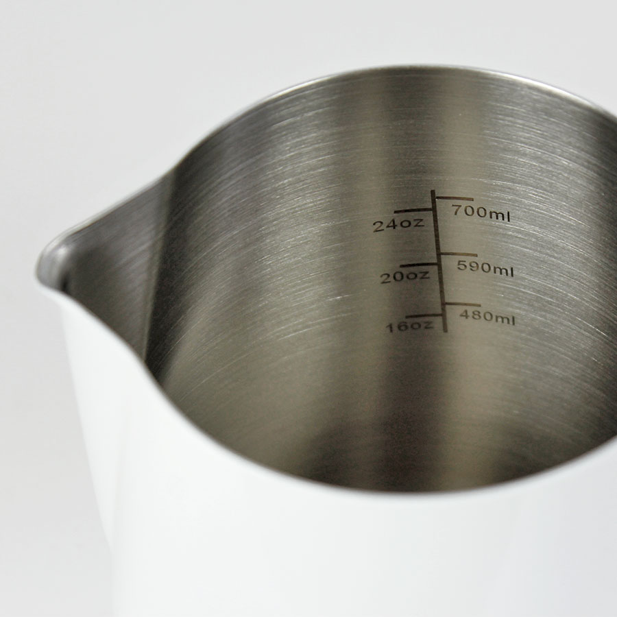 Rhino Pro Stealth Pitcher 32oz/900ml - White